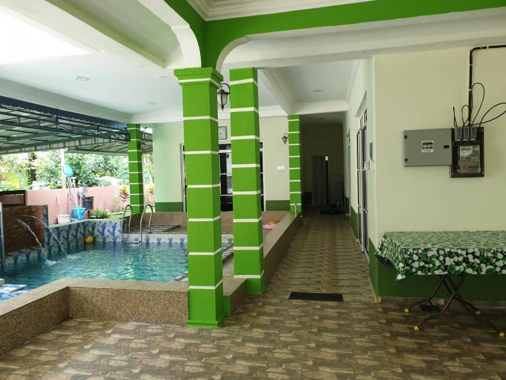 Inapdesa Teratak Bonda, Sepri REMBAU Villa Bagian luar foto